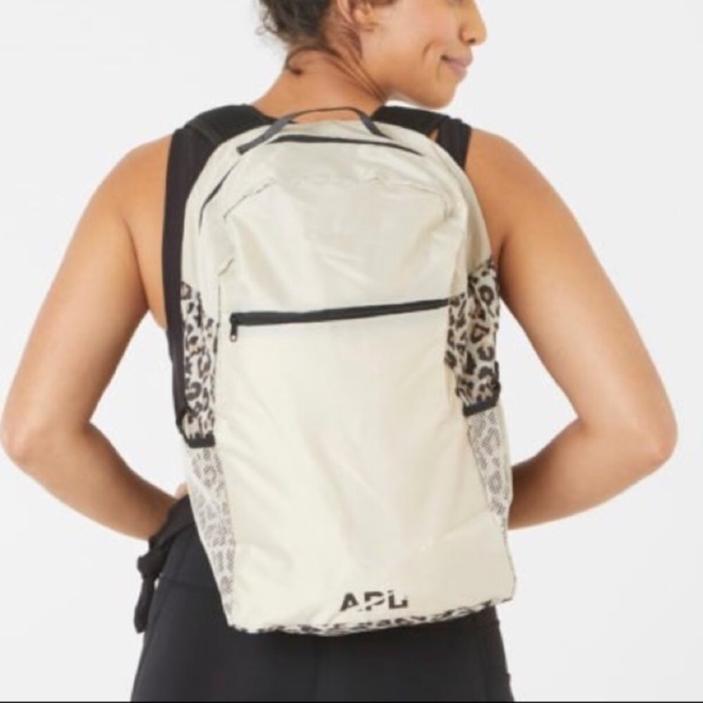 08 APL Packable Backpack Leopard - Picture 11 of 13